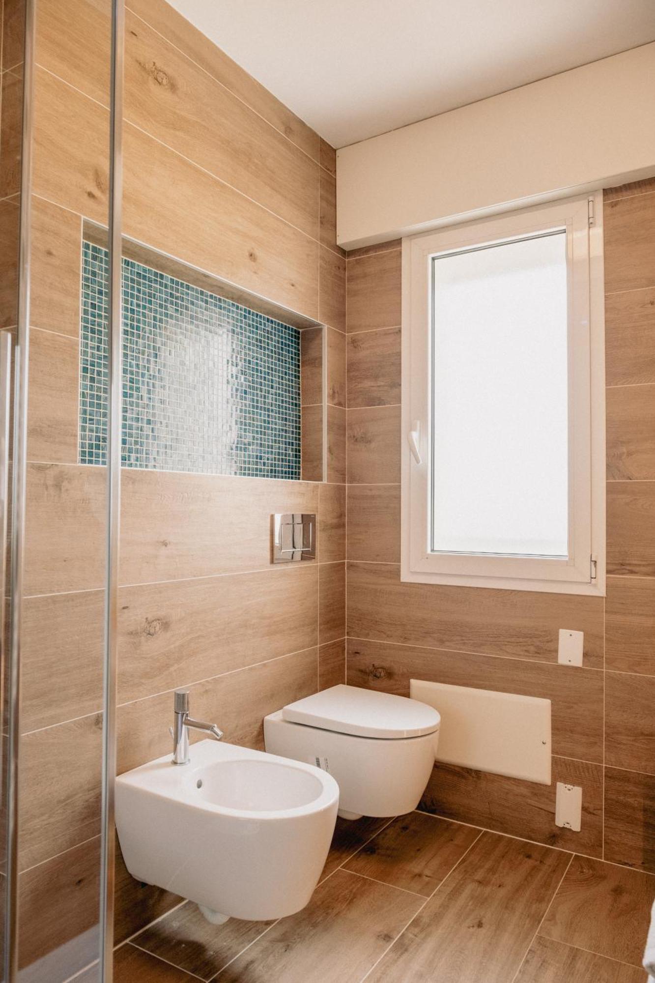 M14 Skyview Center Apartment *
